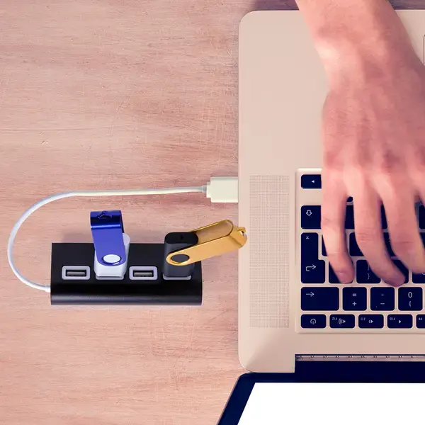 USB Hub Weeper - rot, Farbe: rot personalisierte Geschenke , 5 image